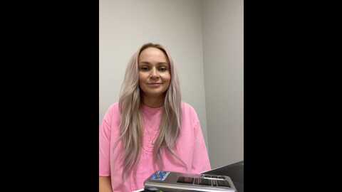 Media: bondgirl_013 Stripchat 2023-10-27 16:49:00