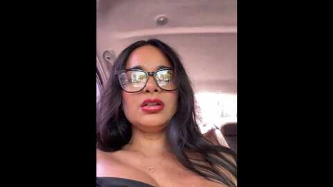 Media: cataleyarusso Stripchat 2023-10-27 17:20:00