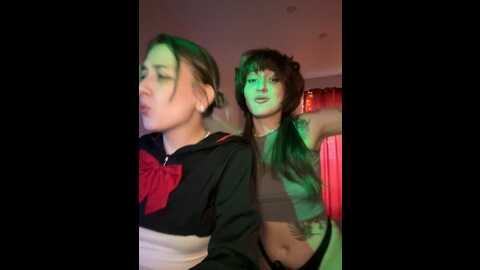 Media: dooubletroublee Stripchat 2023-10-27 06:24:00