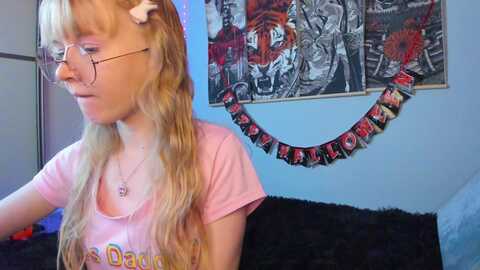 helen_taylor_ @ stripchat on 20231027