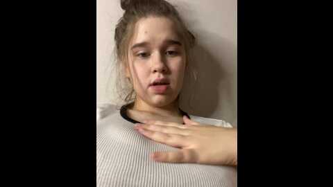 Media: hornygirlh Stripchat 2023-10-27 13:29:00