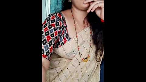 hot_telugu_queen @ stripchat on 20231027