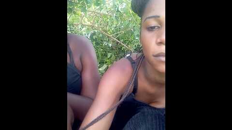 Media: littlemisses3 Stripchat 2023-10-27 10:17:00