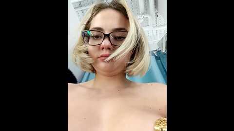long_island @ stripchat on 20231027