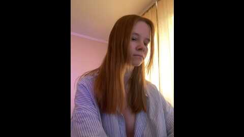 Media: radiants_two Stripchat 2023-10-27 06:32:00