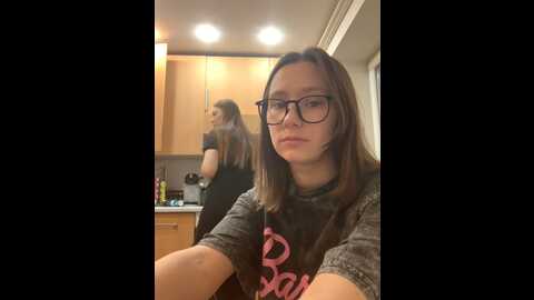 Media: radiants_two Stripchat 2023-10-27 16:12:00