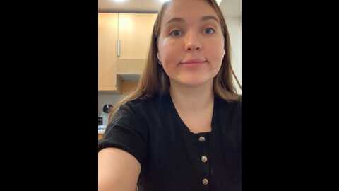 Media: radiants_two Stripchat 2023-10-27 17:54:00