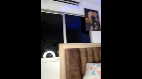 Media: shara_dreams Stripchat 2023-10-27 03:20:00