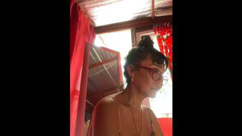 Media: sweetieme Stripchat 2023-10-27 05:08:00