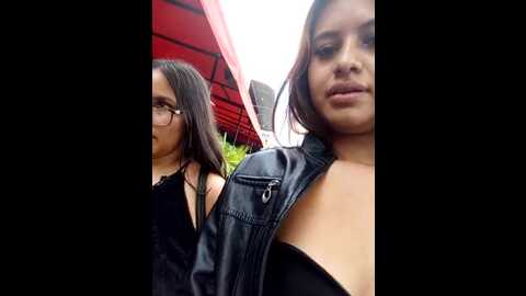 Media: sweetsinkim Stripchat 2023-10-27 21:28:00