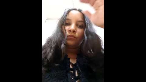 Media: sweetsinkim Stripchat 2023-10-27 22:04:00