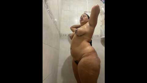 curvy_sweet69 @ stripchat on 20231028