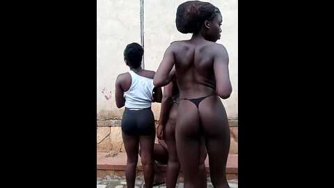 Media: holygrail001 Stripchat 2023-10-28 14:20:00