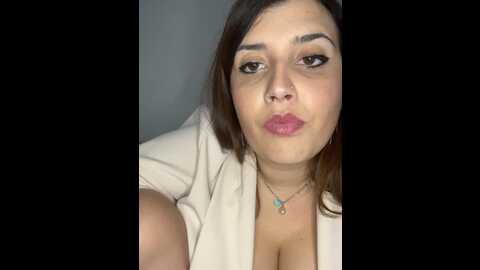 Media: novababy18 Stripchat 2023-10-28 01:24:00