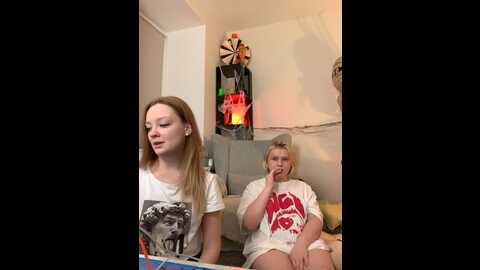 Media: radiants_two Stripchat 2023-10-28 03:06:00