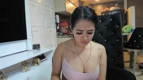 Media: sara_fun Stripchat 2023-10-28 04:47:00