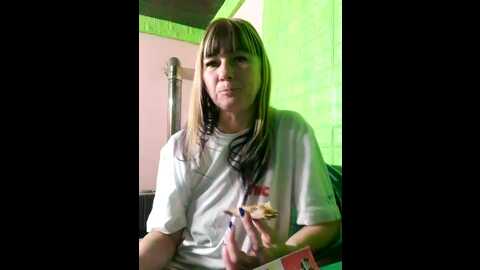 Media: twix777 Stripchat 2023-10-28 14:18:00