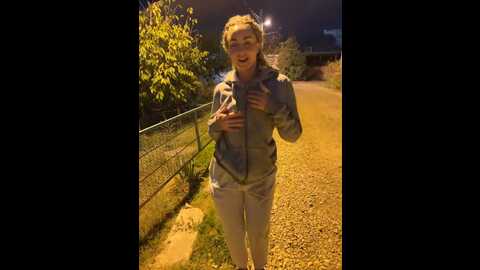 Media: twixcouple Stripchat 2023-10-28 21:17:00