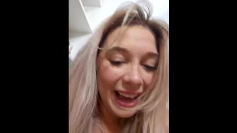 Media: cherryauroraa Stripchat 2023-10-29 11:29:00