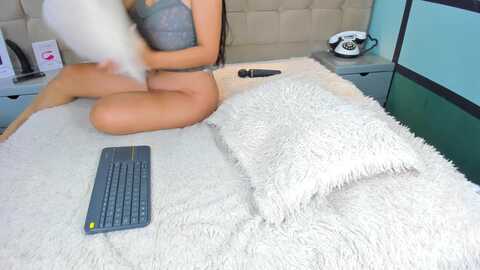 Media: emily_naugthy_sexxx Stripchat 2023-10-29 03:47:00