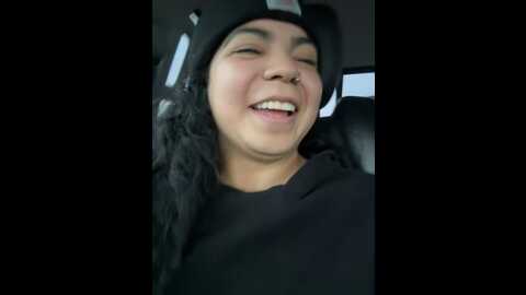 kimmiakiss22 @ stripchat on 20231029