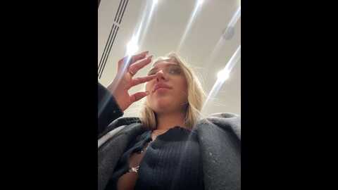 Media: pinkstar_ Stripchat 2023-10-29 10:45:00