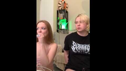 Media: radiants_two Stripchat 2023-10-29 04:04:00