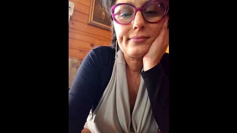 seductivemora @ stripchat on 20231029