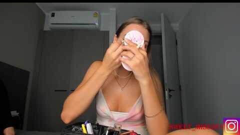 Media: soficlimbing Stripchat 2023-10-29 11:31:00