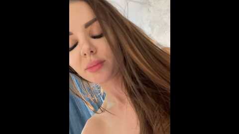 Media: alina_vibe_me Stripchat 2023-10-30 00:36:00