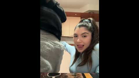 Media: couplepenetration Stripchat 2023-10-30 11:00:00