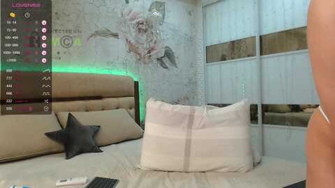 Media: kassablanca_ Stripchat 2023-10-30 04:14:00
