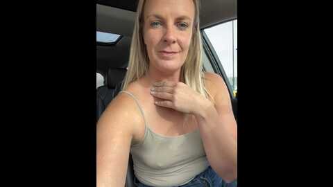 lexie_beth @ stripchat on 20231030