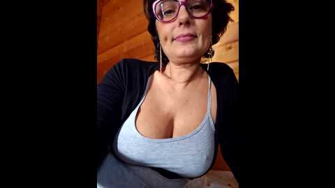 seductivemora @ stripchat on 20231030