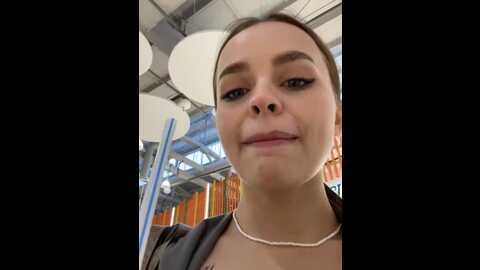 Media: angelinateller Stripchat 2023-10-31 08:20:00