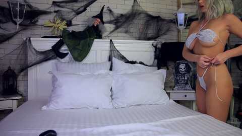 Media: annabellahot Stripchat 2023-10-31 04:52:00