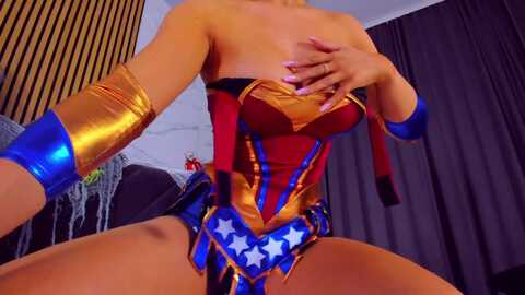 Media: awww_ella Stripchat 2023-10-31 07:40:00