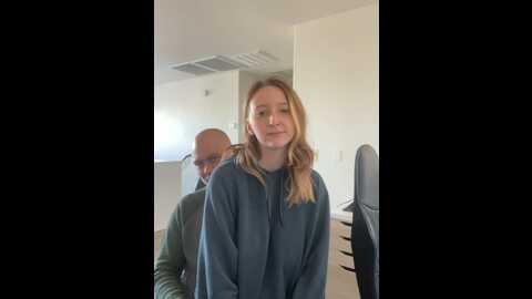 harliesage @ stripchat on 20231031
