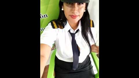 Media: keilymadam Stripchat 2023-10-31 21:00:00