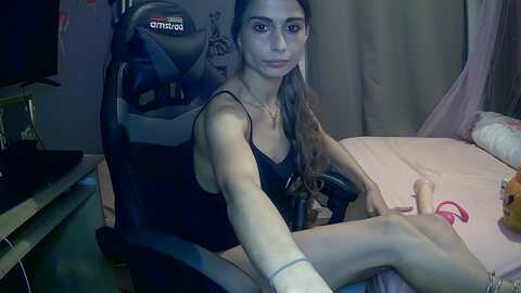 Media: sarahqueen001 Stripchat 2023-10-31 19:21:00
