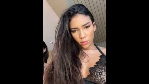 ellasanz_ @ stripchat on 20231101