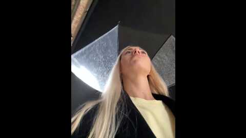 Media: streetdoll Stripchat 2023-11-01 15:15:00