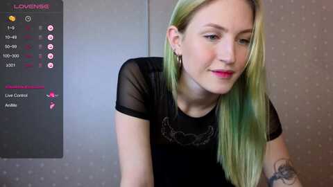Media: sweetiekitty Stripchat 2023-11-01 12:56:00