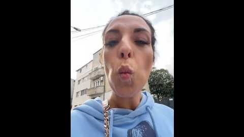 Media: almmaxxxx Stripchat 2023-11-02 10:21:00