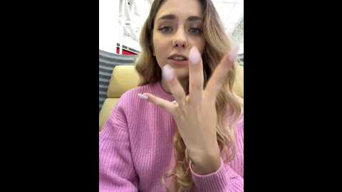 Media: mariid Stripchat 2023-11-02 10:17:00