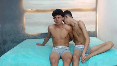 neighbourslut @ stripchat on 20231102