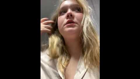 Media: sofiaadams Stripchat 2023-11-02 19:48:00
