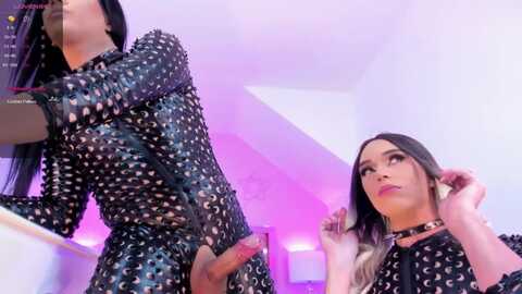 Media: alessia_and_valeria Stripchat 2023-11-03 11:58:00