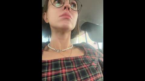 brave_teatcher @ stripchat on 20231103