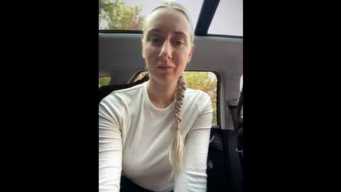 Media: cutieemy Stripchat 2023-11-03 12:06:00